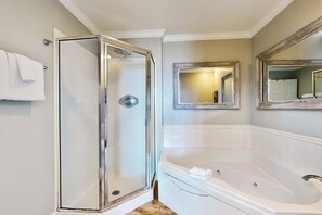Douche, serviettes fournies