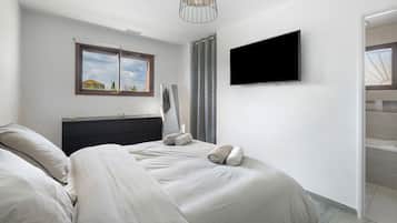 2 chambres, fer et planche Ă repasser, Wi-Fi, draps fournis