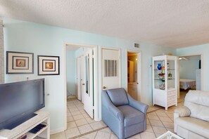 TV, DVD player, offices - Gulf-Front 4th-Floor Condo w/Shared Outdoor Pool, Central AC, Private Balcony (Gulf Shores)