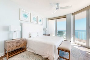3 bedrooms, Internet, bed sheets - Gulf-Front Corner Condo w/ Amazing Views, Huge Deck & Shared Pools/Hot Tubs (Gulf Shores)