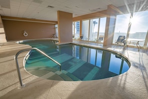 Pool - Gulf-Front Condo w/ Gorgeous Views, Balcony & Shared Pools/Hot Tubs/Gym (Gulf Shores)