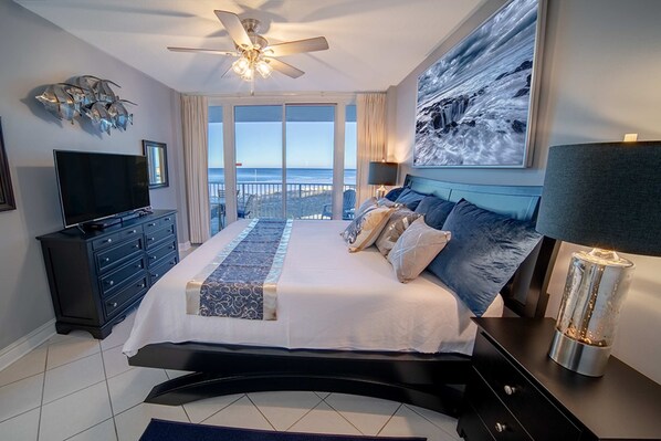 1 bedroom, Internet, bed sheets - Gulf-Front Condo w/ Gorgeous Views, Balcony & Shared Pools/Hot Tubs/Gym (Gulf Shores)