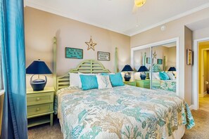 2 bedrooms, iron/ironing board, WiFi, bed sheets - Gulf-view retreat with washer,dryer, AC, pool, sauna, & fitness center (Gulf Shores)