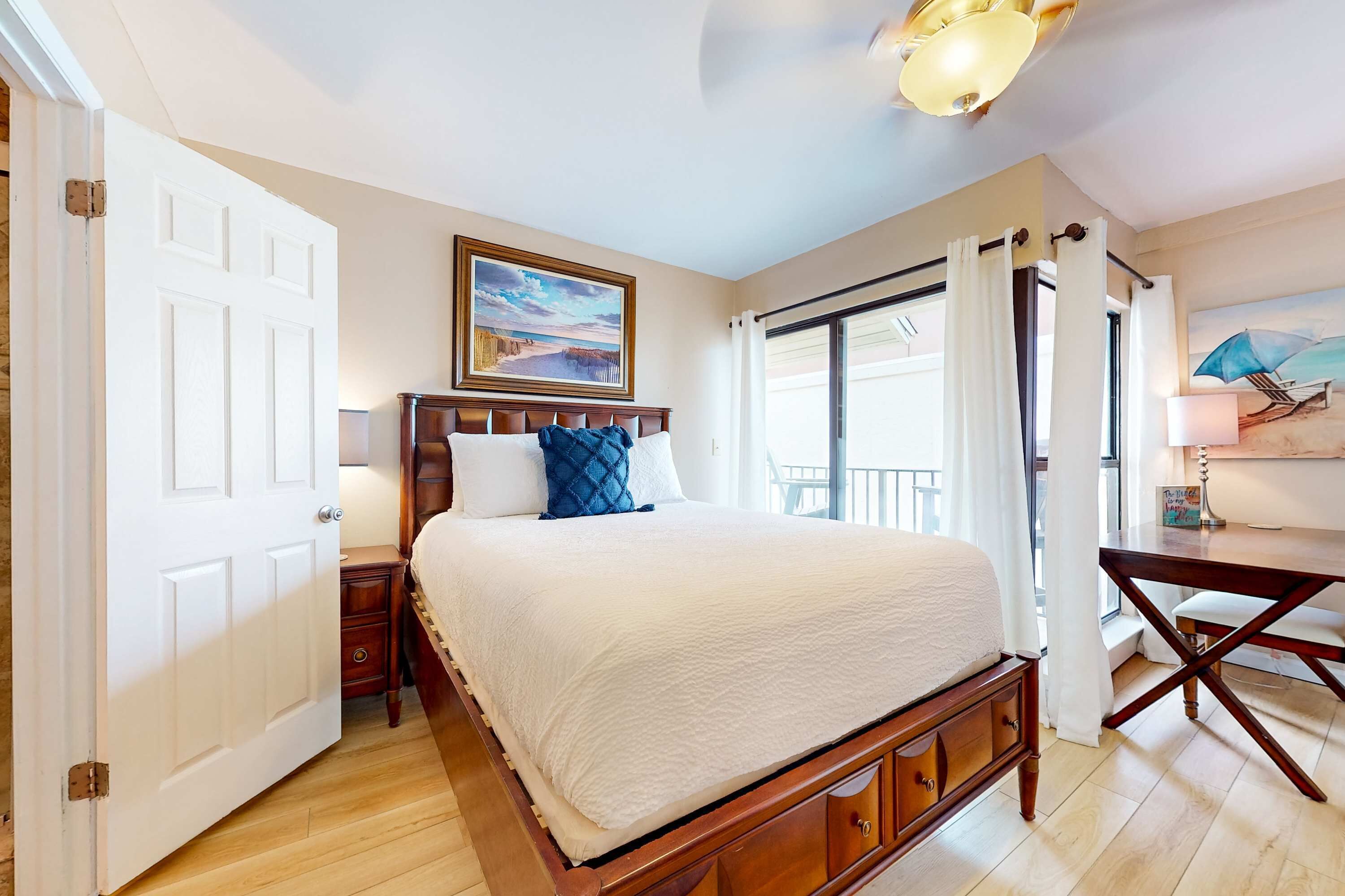 2 slaapkamers, een strijkplank/strijkijzer, wifi, beddengoed