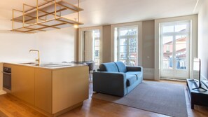 Interior - LovelyStay - Entreparedes House - 302 (Porto)