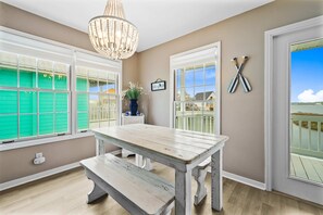 Dining - Remodeled, lagoon-front home with decks, views, paddleboat (Gulf Shores)