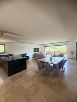 Interior - Villa and pool Pacha Prestige (Roquebrune-sur-Argens)