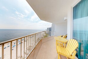 Property grounds - Corner Condo w/ Amazing Gulf-Front Views, Balcony & Shared Pools/Hot Tubs/Gym (Gulf Shores)