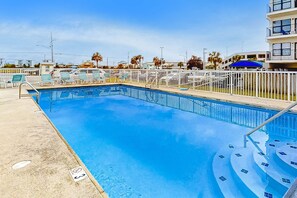 Pool - Gulf-Front Condo w/Shared Outdoor Pool, Private Balcony, Incredible Views & WiFi (Gulf Shores)
