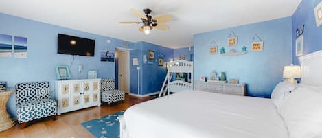 3 habitaciones, tabla de planchar con plancha, internet y ropa de cama