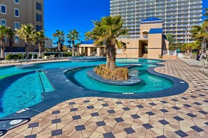Pool - Gulf-view condo with pool, hot tub, lazy river & balcony (Gulf Shores)