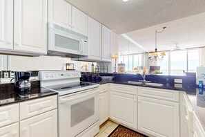 Fridge, microwave, oven, stovetop - Gulf-front 10th-floor condo with beach views, sauna, gym, volleyball, pools, AC (Gulf Shores)