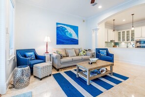 TV - Water-view cottage on the lake near the beach with private pool, patio, W&D, AC (Gulf Shores)