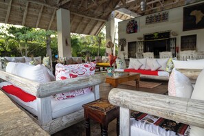 Nicht klassifiziertes Bild, 2 von 29, Schaltfläche