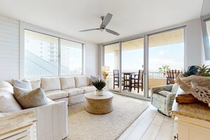 TV - The Beach Club 401C, Beachfront condo in Gulf Shores with pools, tennis, gym and Clubhouse Membership! (Gulf Shores)