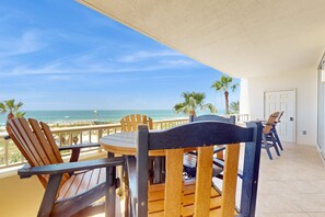 Property grounds - The Beach Club 401C, Beachfront condo in Gulf Shores with pools, tennis, gym and Clubhouse Membership! (Gulf Shores)