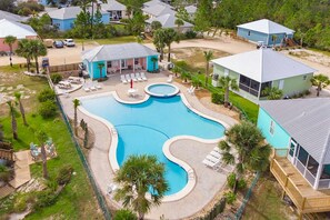 Pool - Modern beach home with screened porch, on-site pool, AC, & W&D (Gulf Shores)