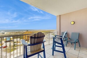 Property grounds - The Dunes 704 | Beachside Condo with Gulf Views and Fitness Center (Gulf Shores)