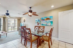 Dining - 13th-Floor Gulf-Front Corner Condo wIncredible Views, Balcony, Shared Pool, Gym (Gulf Shores)