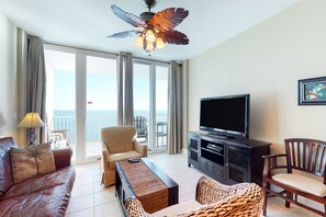 TV - Beachfront Condo w/ Great Gulf View, Balcony & Shared Pools/Hot Tubs/Sauna/Gym (Gulf Shores)