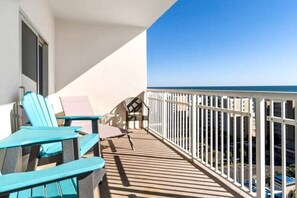 Property grounds - Gorgeous Gulf view condo with indoor,outdoor pools, hot tubs, gym, & balconies (Gulf Shores)