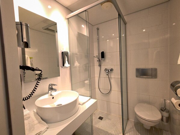 Apartment | Bathroom