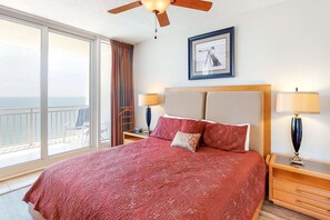 4 bedrooms, iron/ironing board, WiFi