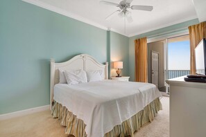 2 bedrooms, iron/ironing board, WiFi, bed sheets - 6th-floor condo with pool, central AC, free WiFi, balcony, & views (Gulf Shores)