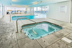 Pool - 6th-floor condo with pool, central AC, free WiFi, balcony, & views (Gulf Shores)