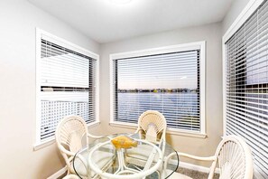 Dining - Lagoon-front, 3rd-floor condo with balcony, AC, & outdoor pool (Gulf Shores)