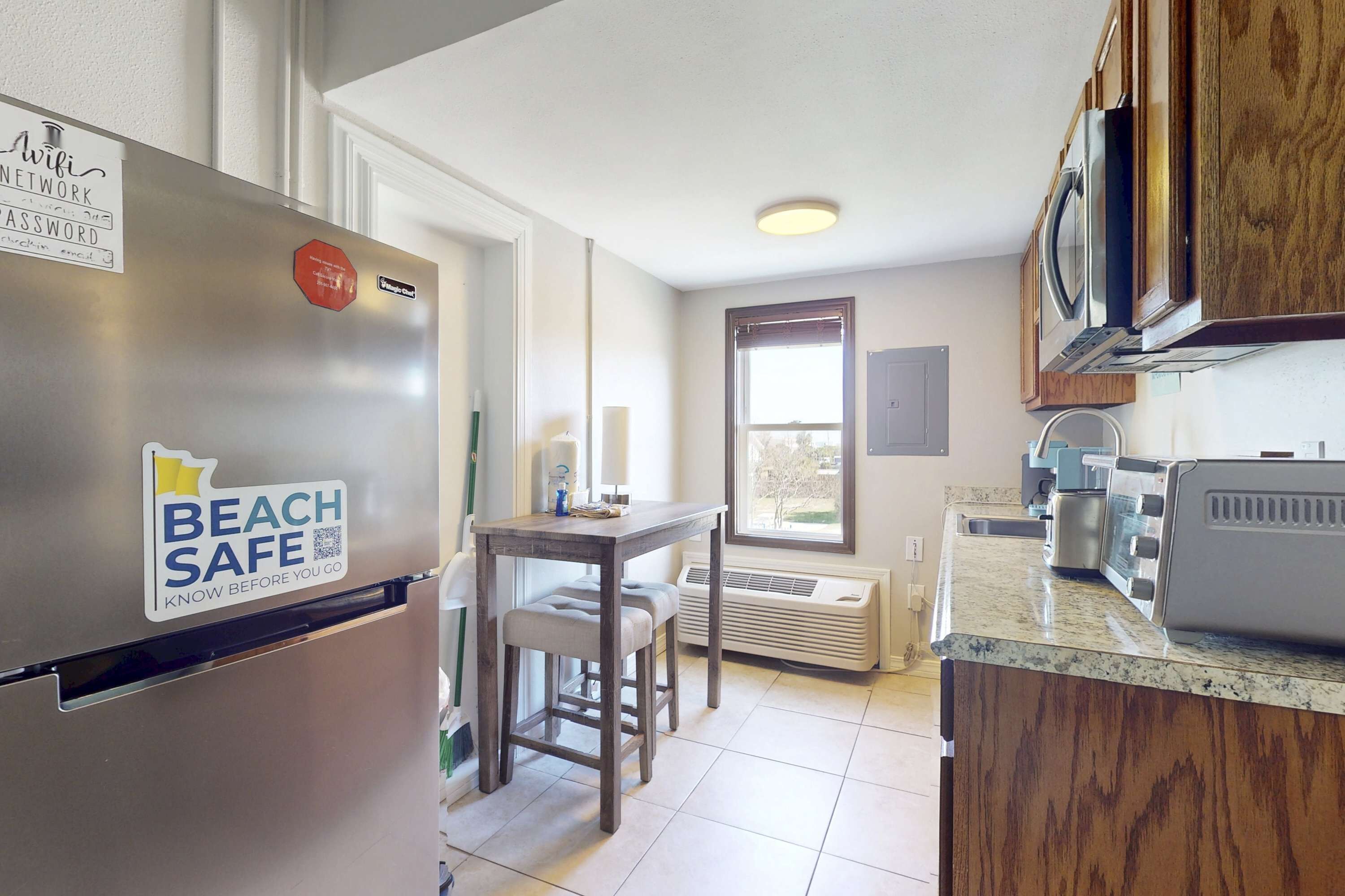 Fridge, microwave, coffee/tea maker, toaster