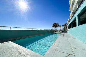 Pool - Oceanfront condo with pool, grilling area, alfresco dining, internet, W/D, & AC (Gulf Shores)