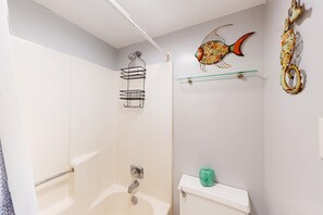 Shower, hair dryer, towels - Inviting condo with ocean view, on-site pool, cozy balcony, washer/dryer & AC (Gulf Shores)