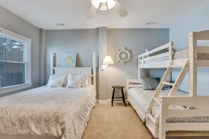 4 bedrooms, WiFi, bed sheets, wheelchair access - Kraken - Spacious 4 Bedroom Home with Private Beach Access (Kure Beach)