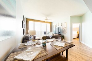 Interior - Beachfront condo with Gulf views, balcony, pools, hot tubs, gym, & central AC (Gulf Shores)
