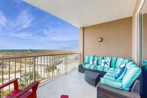 Property grounds - The Dunes 504 - Daydreamers Oasis | Beachside Condo with Gulf Views and Private Balcony (Gulf Shores)