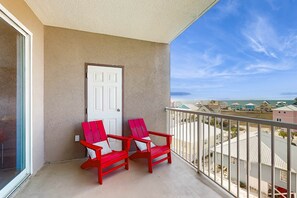 Property grounds - The Dunes 504 - Daydreamers Oasis | Beachside Condo with Gulf Views and Private Balcony (Gulf Shores)