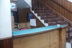 Deluxe Double Room, Mountain View - Hotel Royal Inn (Khyber Pakhtunkhwa)