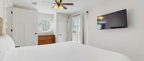 5 habitaciones, tabla de planchar con plancha, wifi y ropa de cama