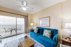 TV, DVD player - Beautifully Dressed Condo in Beachfront Complex with Shared Pool & Hot Tub & WiFi (Orange Beach)