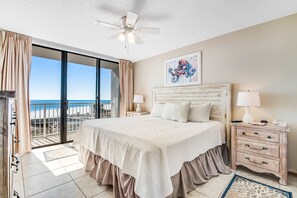2 bedrooms, iron/ironing board, Internet, bed sheets - Beautiful home in beachfront luxury complex with pool, sauna & WiFi (Orange Beach)