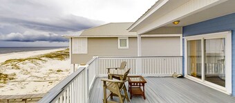Spacious beachfront home with large balconies & pool access