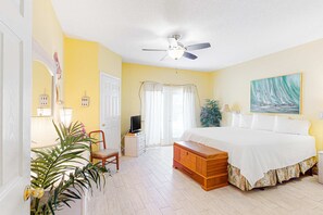 2 bedrooms, iron/ironing board, WiFi, bed sheets - Colorful Ground-Floor Condo w/Shared Pool, Central A/C, Private W/D, Free WiFi (Orange Beach)