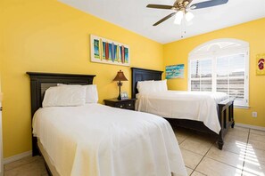 2 bedrooms, iron/ironing board, WiFi, bed sheets - Ground-Floor Condo near the Beach w/Private Patio, Shared Pool, and Central A/C (Orange Beach)