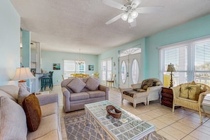 TV, DVD player - Family-friendly beach home w Gulf views, a full kitchen, & spacious living area (Orange Beach)
