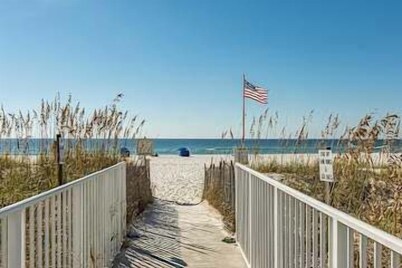 Beach Lovers Dream | Gulf-Front Getaway | 3 Pools, Tennis, Grilling Area