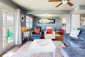 TV, offices - Gulf-view condo with pool, balcony, & central AC - walk 50 feet to deeded beach (Gulf Shores)