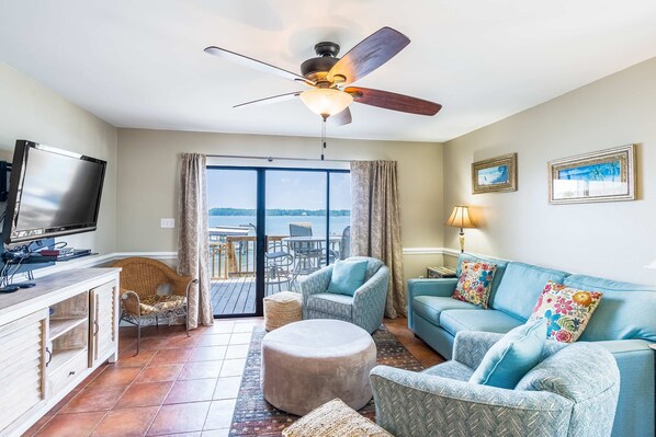 TV, DVD player, offices - Direct Lagoon Front Home w/ Shared Pool, Free WiFi, Central A/C, & Water Views (Gulf Shores)