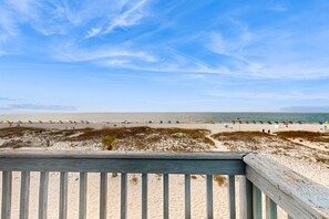 On the beach - Multi-Level, Beachfront Condo w/ Gulf Views, Deck, WiFi, AC & Shared Pool (Gulf Shores)