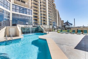 Pool - Casual beachfront getaway with pool, ocean views, & beach access (Orange Beach)